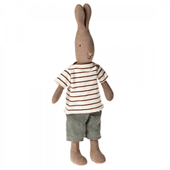 Maileg kanin - Brown size 2 - dreng i T-shirt og shorts. Legetøj