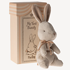 Maileg - My First Bunny in box - Tøjdyr, kanin råhvid. Dåbsgave, legetøj